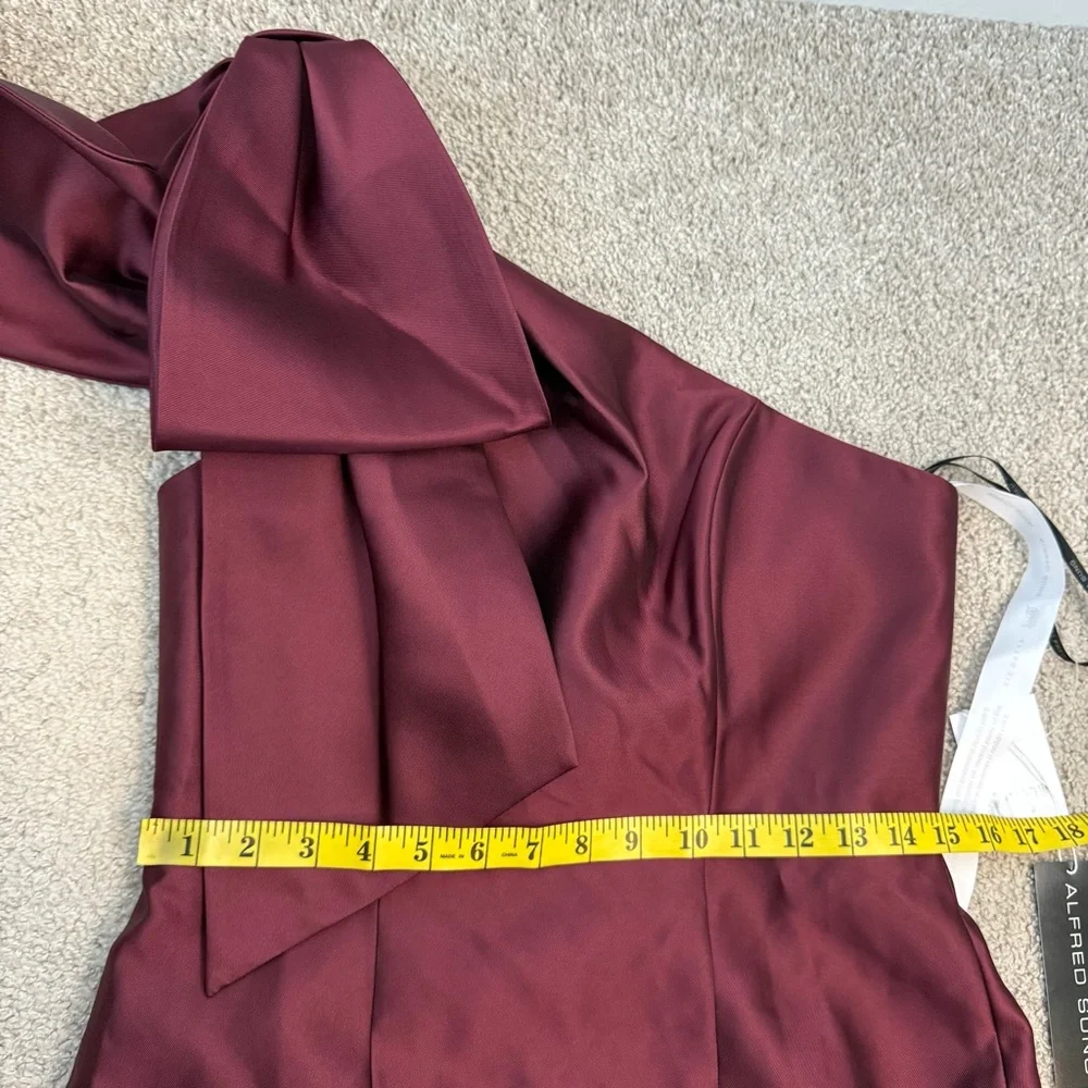 ALFRED SUNG One-Shoulder Bow-Accent Maxi Dress in Burgundy - Picture 6 of 8